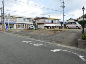 駐車場の出入り口